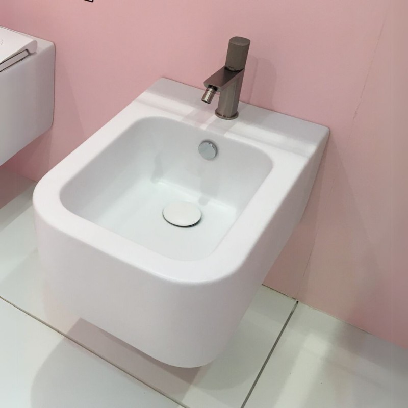 GSG Brio bidet wiszący biały+ zestaw montażowy ACS40 GSG Brio bidet wiszący bialy