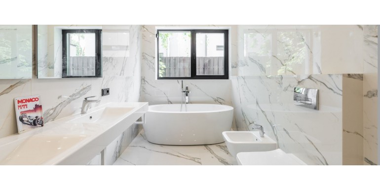 Nowości w wyposażeniu łazienek na 2025 rok: na jakie trendy warto zwrócić uwagę?